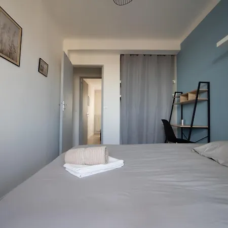 Grand T5 - Lumineux - Patio * Nîmes